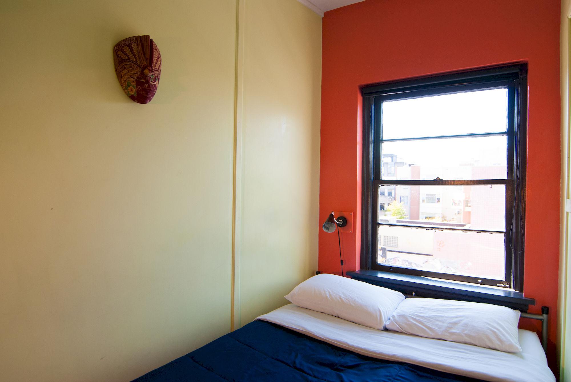 Ocean Island Inn | Backpackers | Suites Victoria Exterior foto